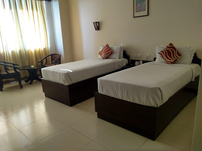 Bedroom 2, Hotel Rudra Continental, Udham Singh Nagar