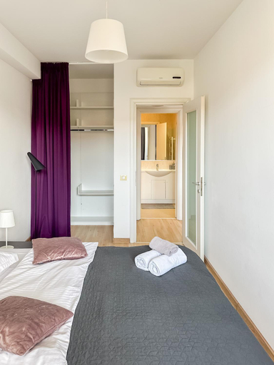 Bedroom 2, Garden Apartment - Herastrau Park 3min Walk, Municipiul Bucuresti