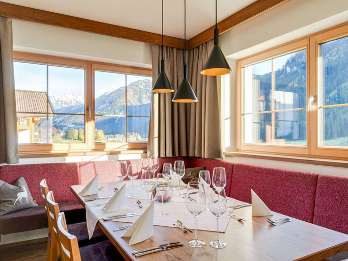 Food & Drinks 5, Exquisite Holiday Home near Ski Area in Königsleiten, Zell am See