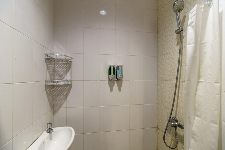 Bathroom 4