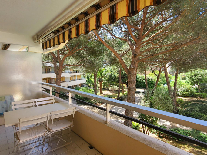Others 5, MIOUGRANO Studio 25m2 Piscine 300m Plage, Var