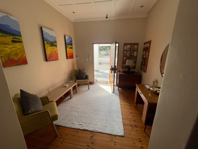 Public Area, Unique Guest House, Nelson Mandela Bay