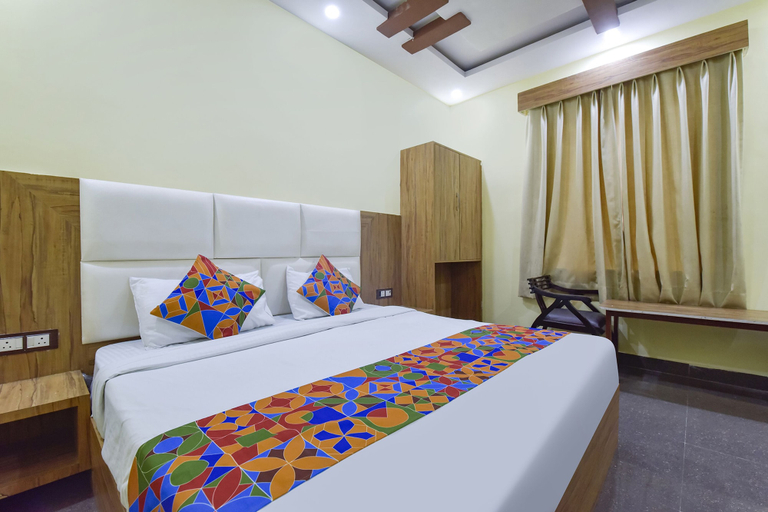 Bedroom 2, Fabhotel Madhav, Mathura