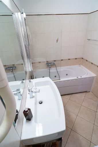Bathroom 2, Apartment Kolovare by Belmont Realty, Zadar