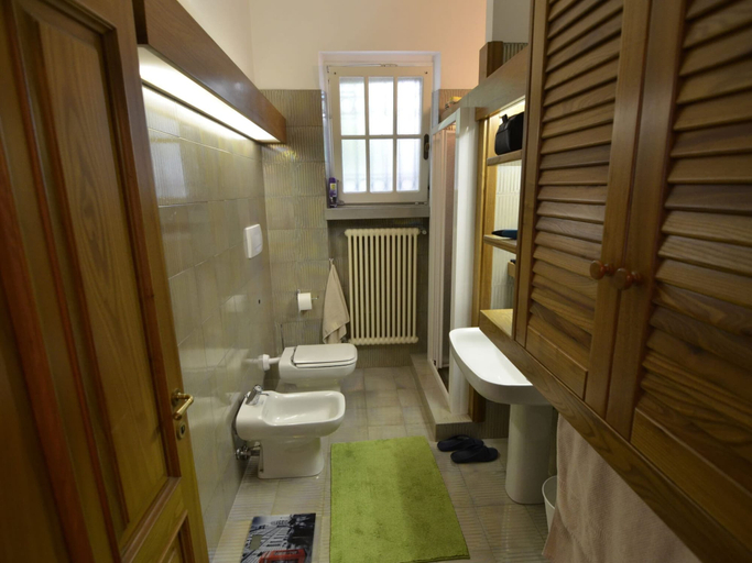 Bathroom 4, Gemmano's Villa With Pool and Vineyard, Rimini