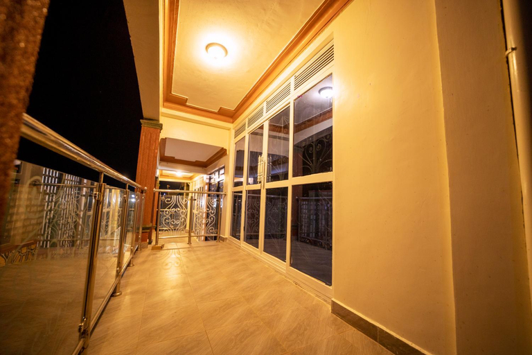 Others 5, Kibibi Lake view furnished suites, Busiiro