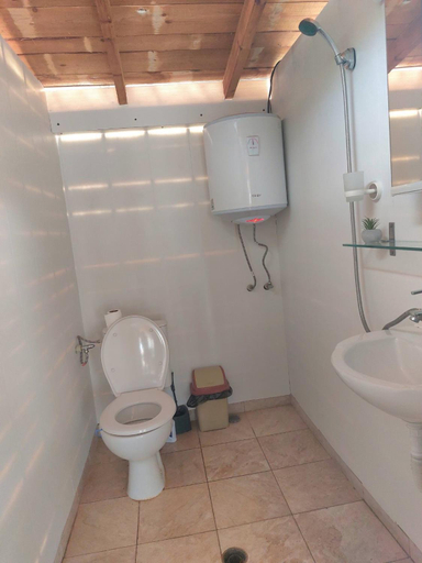 Bathroom 2, Каравана Summer time, Sozopol