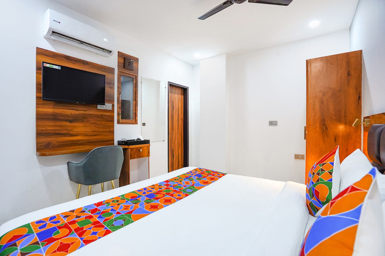 Bedroom 2, Fabhotel Prime Emporio Villa By Sbg, Gautam Buddha Nagar