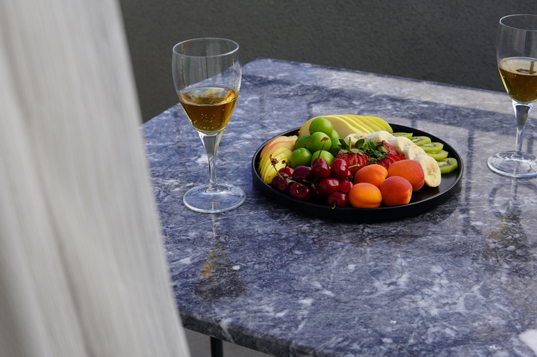 Food & Drinks 6