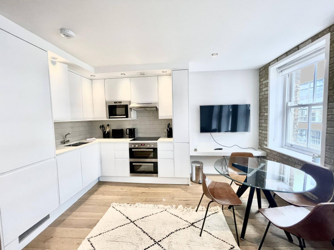 Others 3, Drury Lane Residences, London