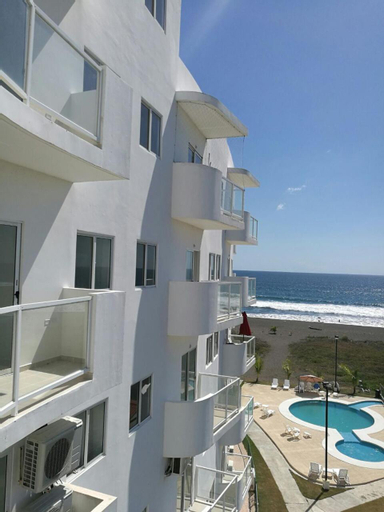 Playa La Barqueta , Las Olas Tower Front, Alanje