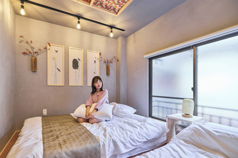 Bedroom 4, Furo Shinjuku