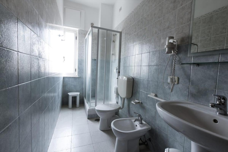 Bathroom 3, HOTEL RISTORANTE SAN GIOVANNI, Catanzaro