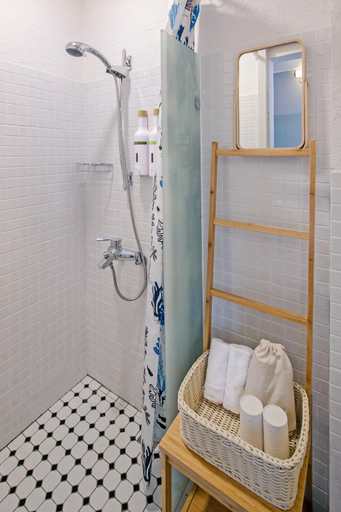 Bathroom 3, Civil Life Guesthouse, Tainan