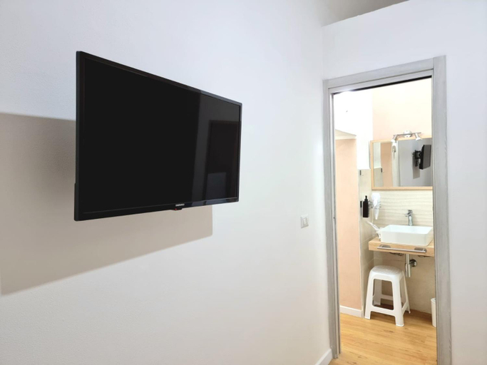 Others 4, Morfeo B&B, Sassari