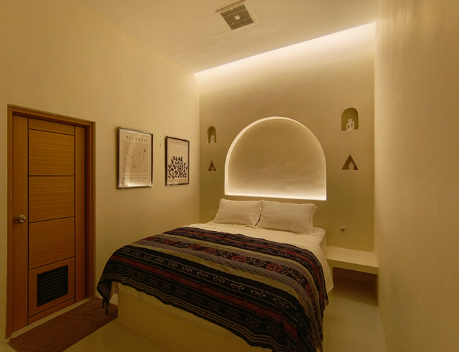 Bedroom 8