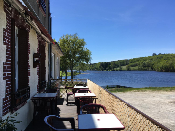 Others 2, Bar Le Lac, Haute-Vienne
