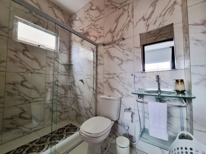 Bathroom 2, Casa Buzios - BSM, Barra de São Miguel