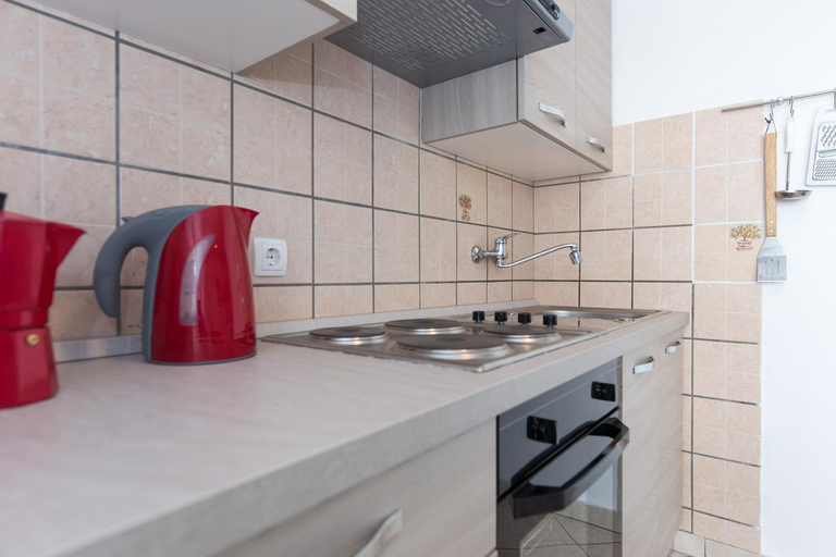 Kitchen 2, Apartments Karen, Krk