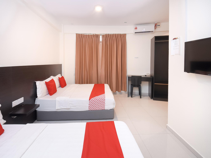 Bedroom 3, Kenyalang Suite, Miri