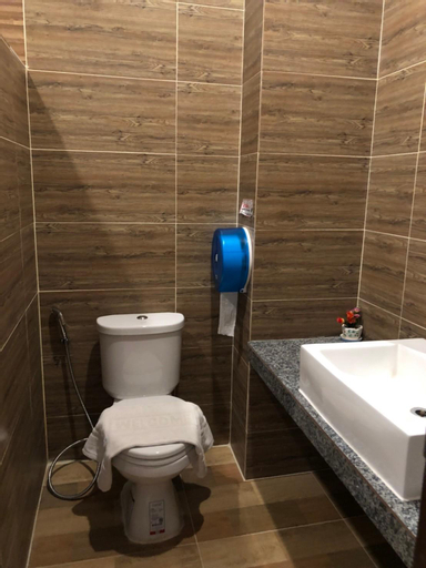 Bathroom 8