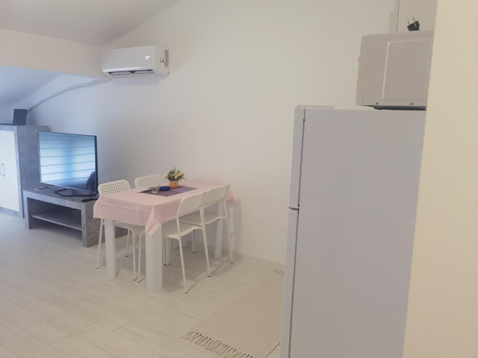 5, Nora, Veliko Gradište