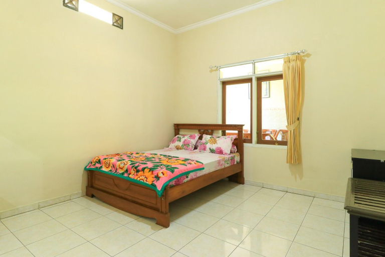 Bedroom 9
