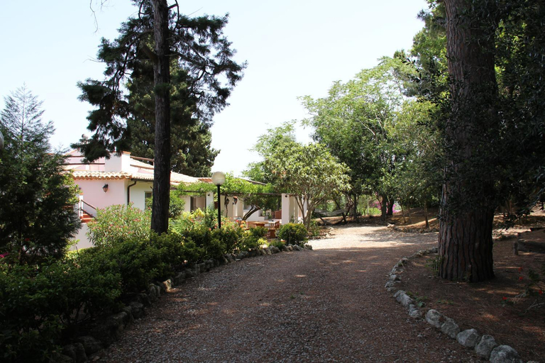 Others 2, Tenuta Conte Ruggero, Vibo Valentia
