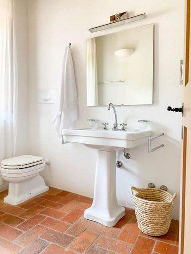 Bathroom 4, Abbadia Wine Relais, Siena