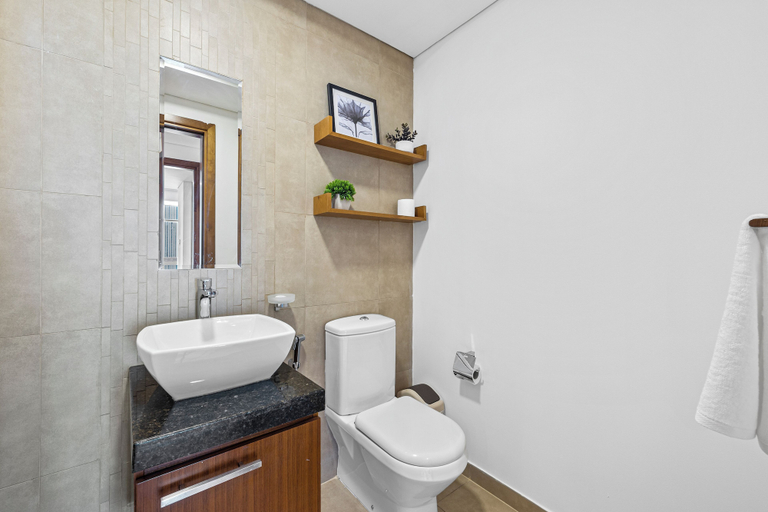 Bathroom 3, Burj Khalifa View BaySquare Business Bay, Dubai