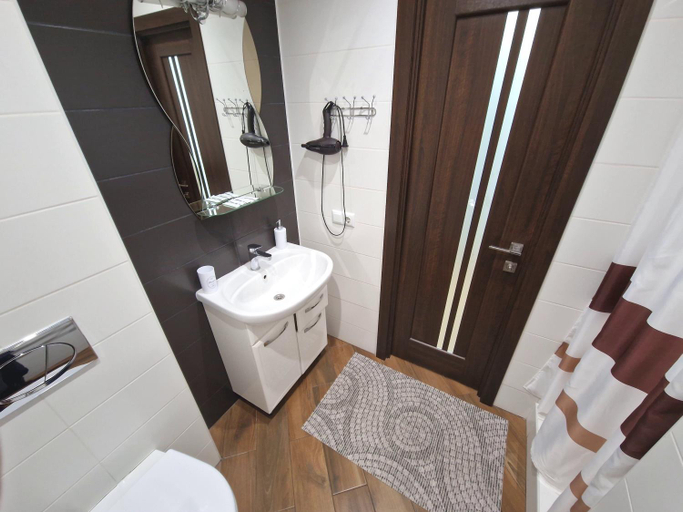 Bathroom 3, Luxury on Sichovykh, Ivano-Frankivs'ka