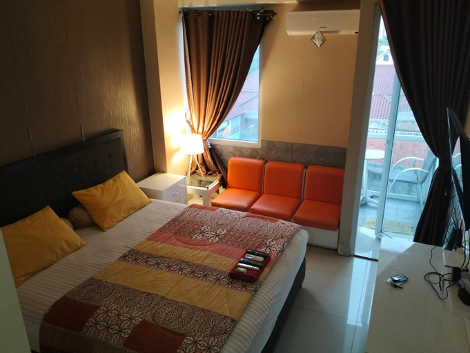 Bedroom 9