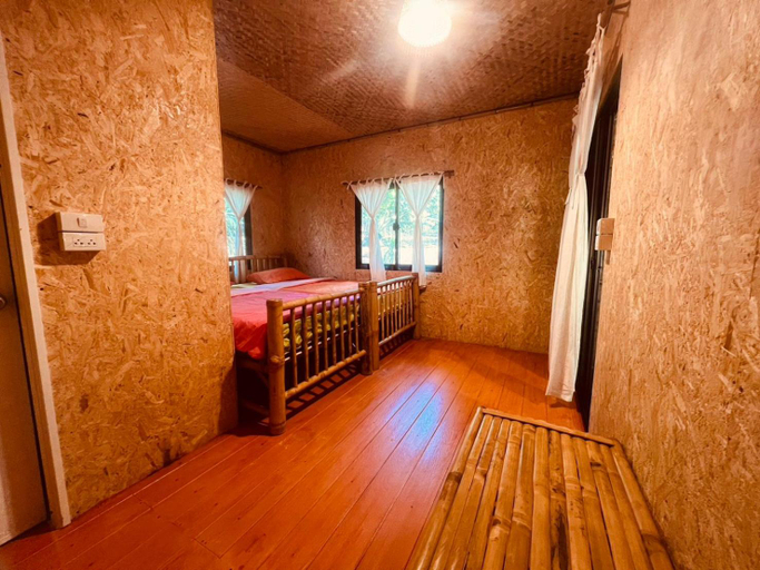 Bedroom 26