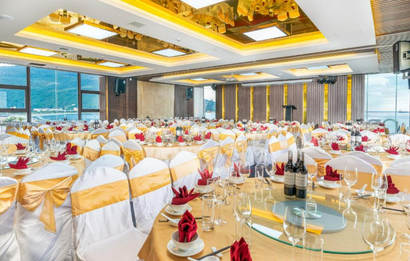 Food & Drinks 4, Gold Plaza Hotel Da Nang, Da Nang