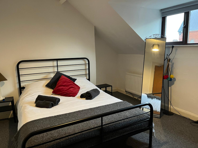 Others 5, Loganberry apartment, Belfast
