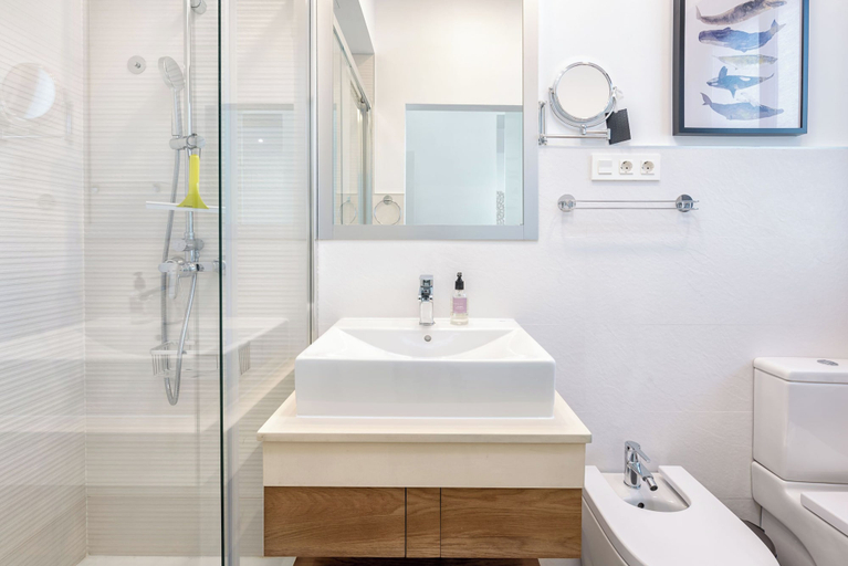 Bathroom 3, Solaga - Casapalma, Málaga