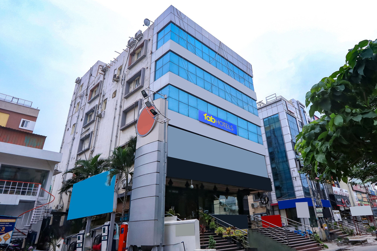 Exterior & Views, Fabhotel Sri Sai Grand Inn, Ranga Reddy