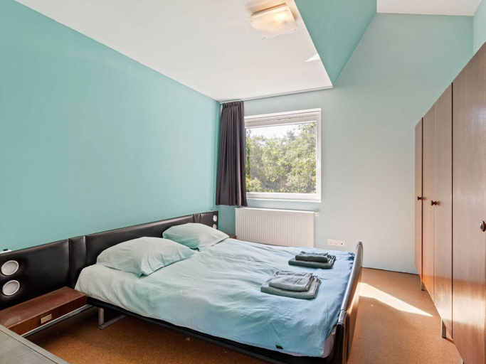 Bedroom 4, Villa in Kobbegem With Private Garden, Vlaams Brabant