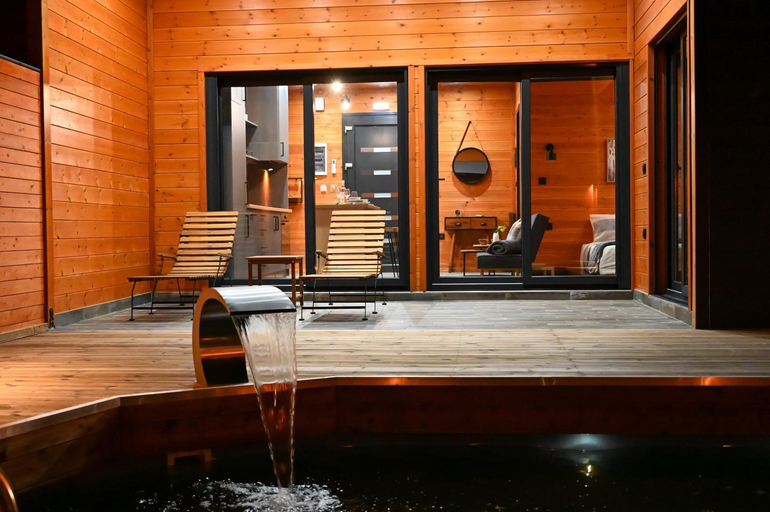 Others 3, VB ECO SUITES, Epirus