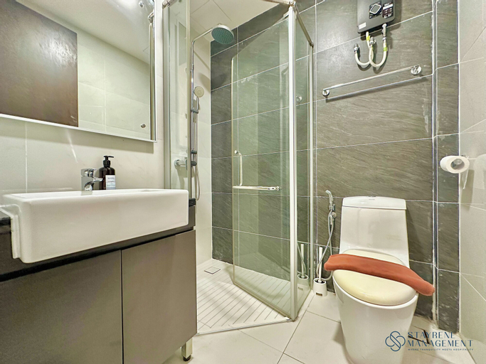 Bathroom 4
