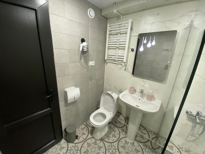 Others 3, Dorm Kutaisi, Tskaltubo