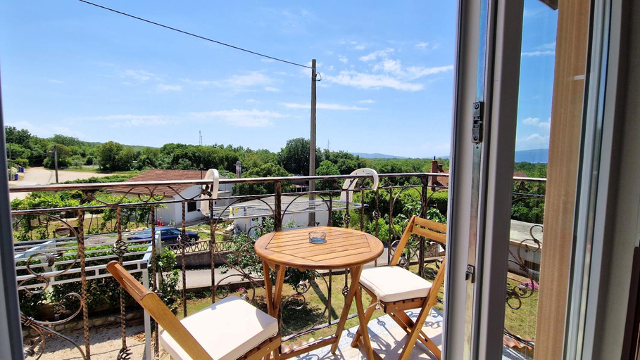 Others 4, Apartments Pinezic, Krk