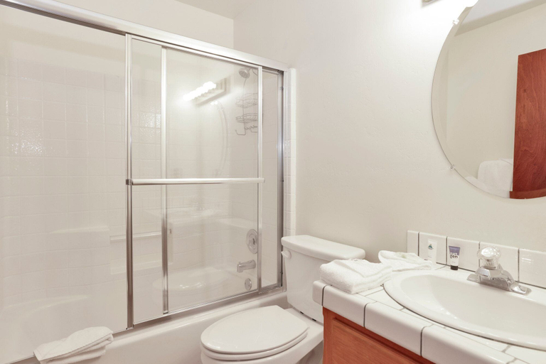 Bathroom 4, Mountain Retreat BY THE Creek #2467, San Bernardino
