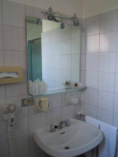 Bathroom 2, Albergo Bagner, Brescia