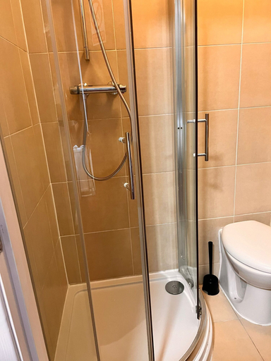 Bathroom, ROMANY HOUSE HOTEL, London