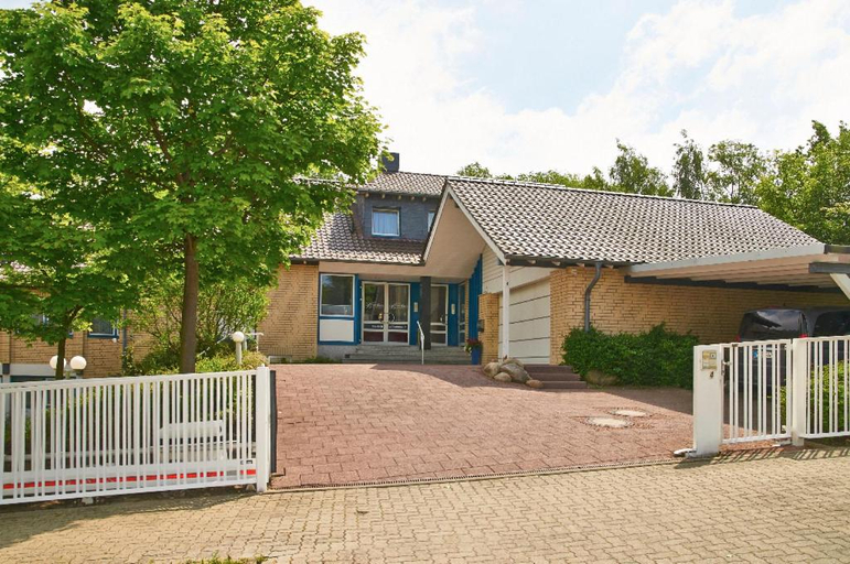Exterior & Views, Hotel BonaMari, Salzgitter