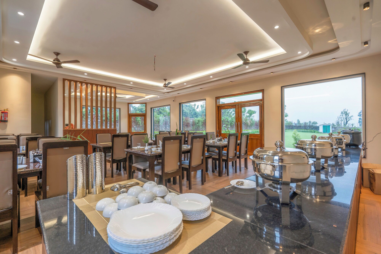 Food & Drinks 5, Corbett Four Seasons, Nainital