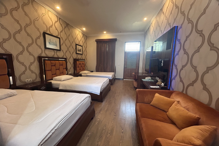 Bedroom 8