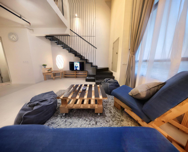 Dining Room, Cyberjaya | Tamarind Loft with Sky Pool & Mall, Sepang