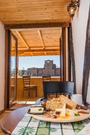 Others 4, The Lion's Residence, Veliko Tarnovo